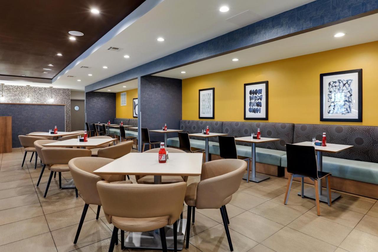 Holiday Inn Mobile Airport By Ihg Exteriér fotografie